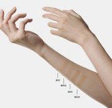 تینت صورت CHANEL مدل Complexion Touch